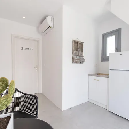 Hostal Bedspot Fira (Santorini)
