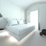 Bedspot * סנטוריני
