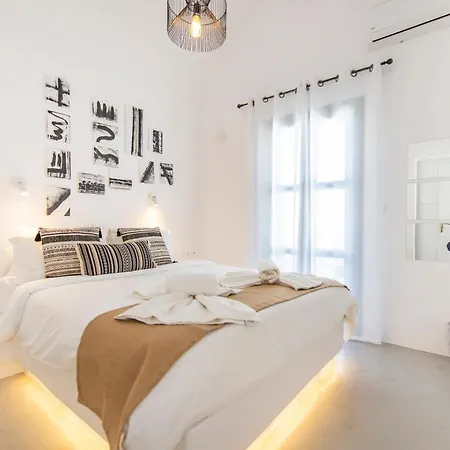 Hostal Bedspot Fira (Santorini)
